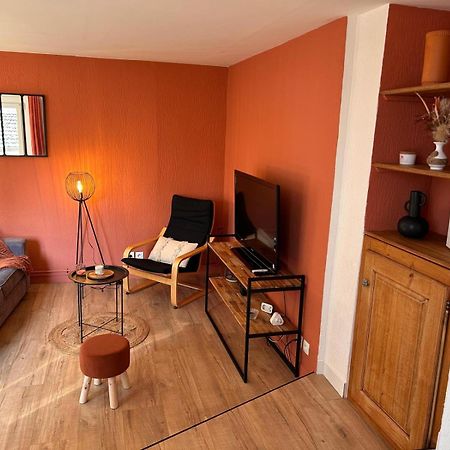 Ferienwohnung Un Cocon Au Coeur De La Champagne Avec Parking Épernay Exterior foto