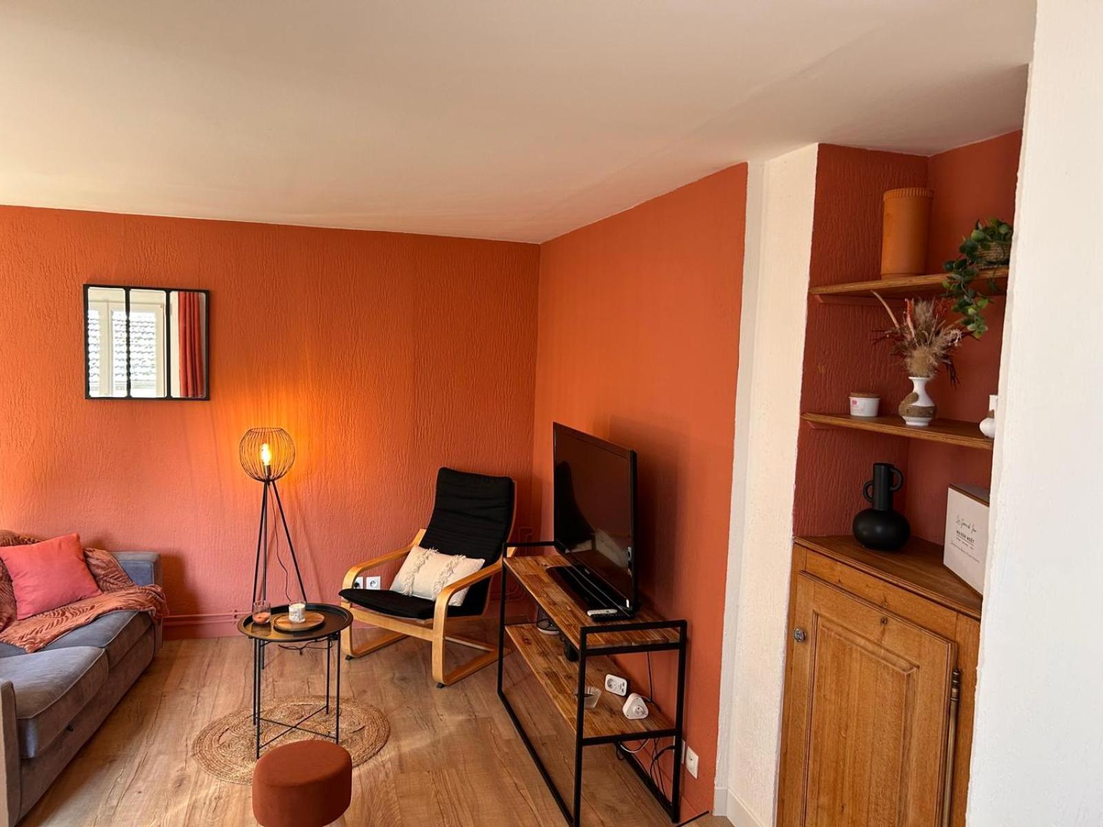 Ferienwohnung Un Cocon Au Coeur De La Champagne Avec Parking Épernay Exterior foto